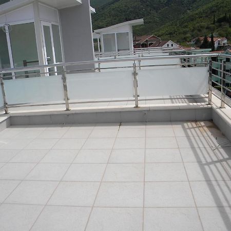 Apartment Vinograd Herceg Novi Dış mekan fotoğraf